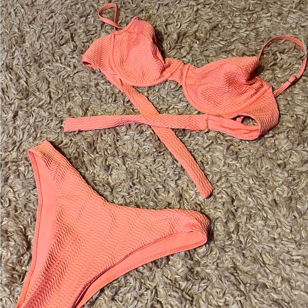 Monday Swimwear Bikini Size Medium
